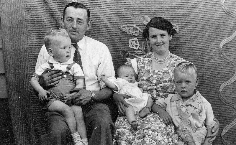 Walker Family Reefton Ca 1950s West Coast New Zealand History