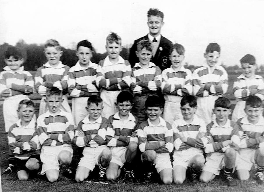Blaketown 8th Grade Rugby Team, 1952. | West Coast New Zealand History