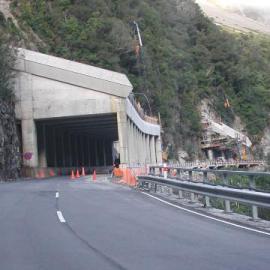 Arthur's Pass and Otira road construction, rock shelter.
