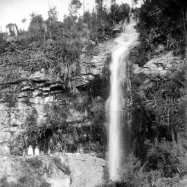 Mokihinui Falls, date unknown.