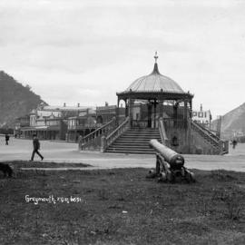 Cannon outside Revingtons