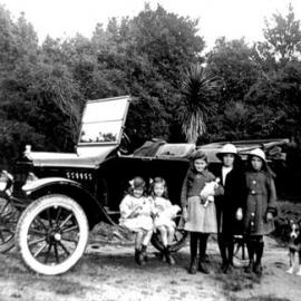 William Chinn's first car, a Ford  Whataroa.ca.1925 *PHOTO ALBUM*