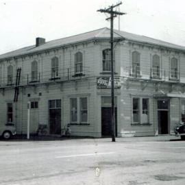 Larsens Hotel Westport 1961