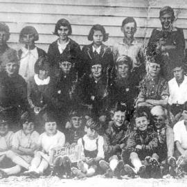 Bell Hill School.1931.