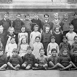 Grey District School, Std 2 class, 1922.