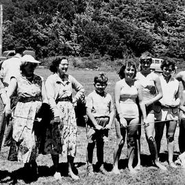 Railway picnic Lake Mahinapua , Jan 1959.