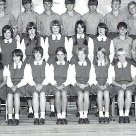 Grey High School. 4 G 1.1970.