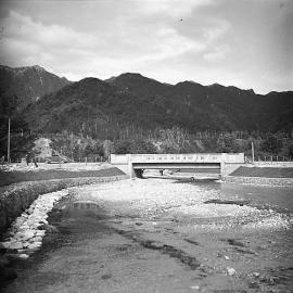New Nile River Bridge, Charleston 1940.