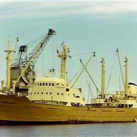 Fijian Swift carrying tuna to Pago Pago 