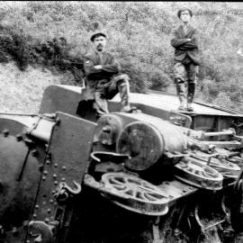 Runaway into a Dead end at Rewanui Incline - Coal Train WE377 .1913.