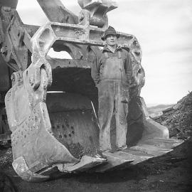 Stockton 1946, 6 photos.