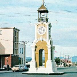 Postcard of the Hokitika clock tower.