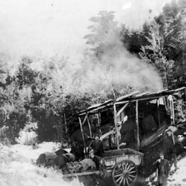 Nat Collins coal mine at Murray Creek, early 1900's.