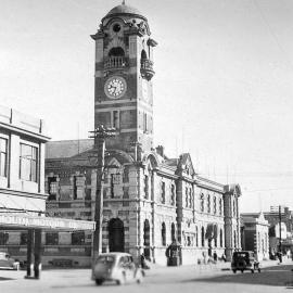 Old Post Office building, Greymouth.1940.