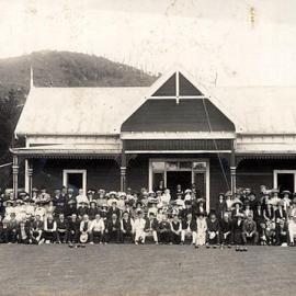 Greymouth Bowling Club, 1908.  -ALBUM-