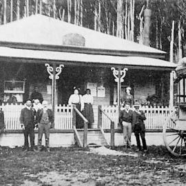  Urquhart's Pukekura Hotel - also known as Lake Ianthe Tavern . South Westland.