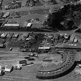Roundhouse - Elmer Lane .1970.  - 2 PHOTOS -