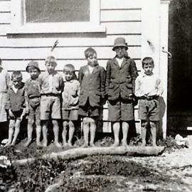 Pupils of Punakaiki School, Dolomite Point 1920's.