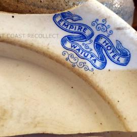Crockery from the Empire Hotel, Waiuta.