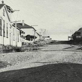Denniston. 1948.    - 2 PHOTOS -