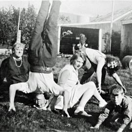 Shannon/Douglas Family of Kowhitirangi