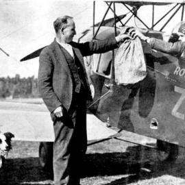 Delivering mail to Okuru.1935.