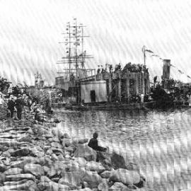 Kawatiri rowing club, end of wharf, Nelson St., Westport.ca.1900-1905.