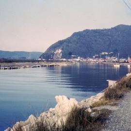 Blaketown tiphead, looking up Grey River.1960.
