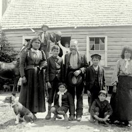 Bannister Whanau .1904.