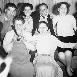 Jean Vaukins and Auntie Lotus Biddulph.