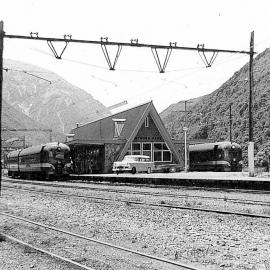 Arthurs Pass - Railcars - Early 70s possibly.