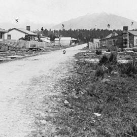 Who lived where in Kotuku, 1927