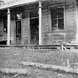  Gustav Ericksons derelict house Orwell creek.1927.