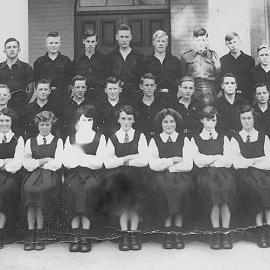 Greymouth High School. 4B .1954.