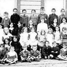 Waiuta School.ca. 1912.