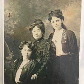 McDonald family of Westport *PHOTO ALBUM*