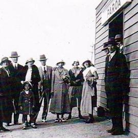 Paroa train station, probably mid1930s