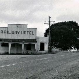 Railway Hotel, Ngahere, 1974.