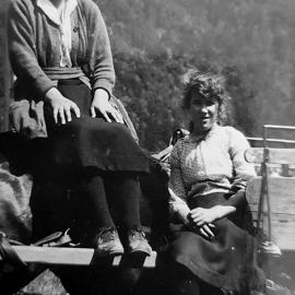 Lillian Grace Fell (L)  - 1905-1988, drove the stagecoach of Sammy Yde's on occasion.