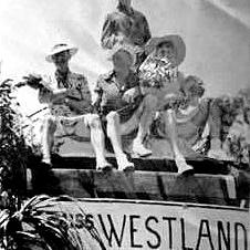 Miss West Coast wannabes *PHOTO ALBUM*