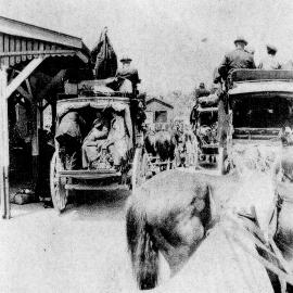 Elizabeth and Felix Rooney departing Springfield for their honeymoon on the West Coast 1920.