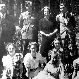 Ted (Edward) Toohey and Lexie (Alexandra) family.1935 - 45.