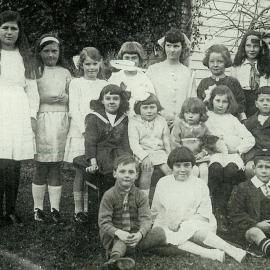  Ross school group.ca.1916.