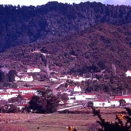 Ross *PHOTO ALBUM* Alan Wisdom slide collection