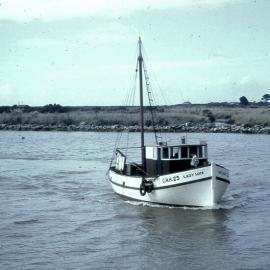 Lady Luck sails up Grey River .