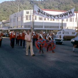 Shantytown's tenth birthday parade, Mackay Street, Greymouth *PHOTO ALBUM*