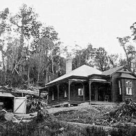 Cabin at Lake Kaniere belonging to James Park, Crown Prosecutor, Westland 