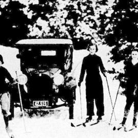 A week of Summer snow at Arthurs Pass - unusual weather conditions. 1933.