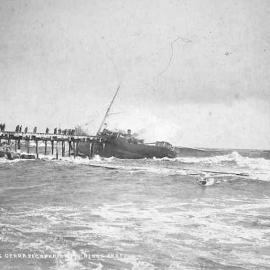 SS Gerda wrecked Greymouth breakwater 23 June 1888