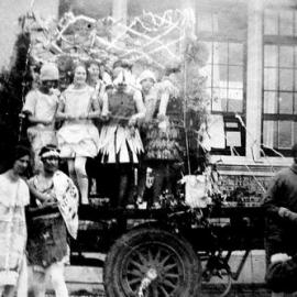Greymouth Tech. Procession photos. 1926.    - ALBUM -